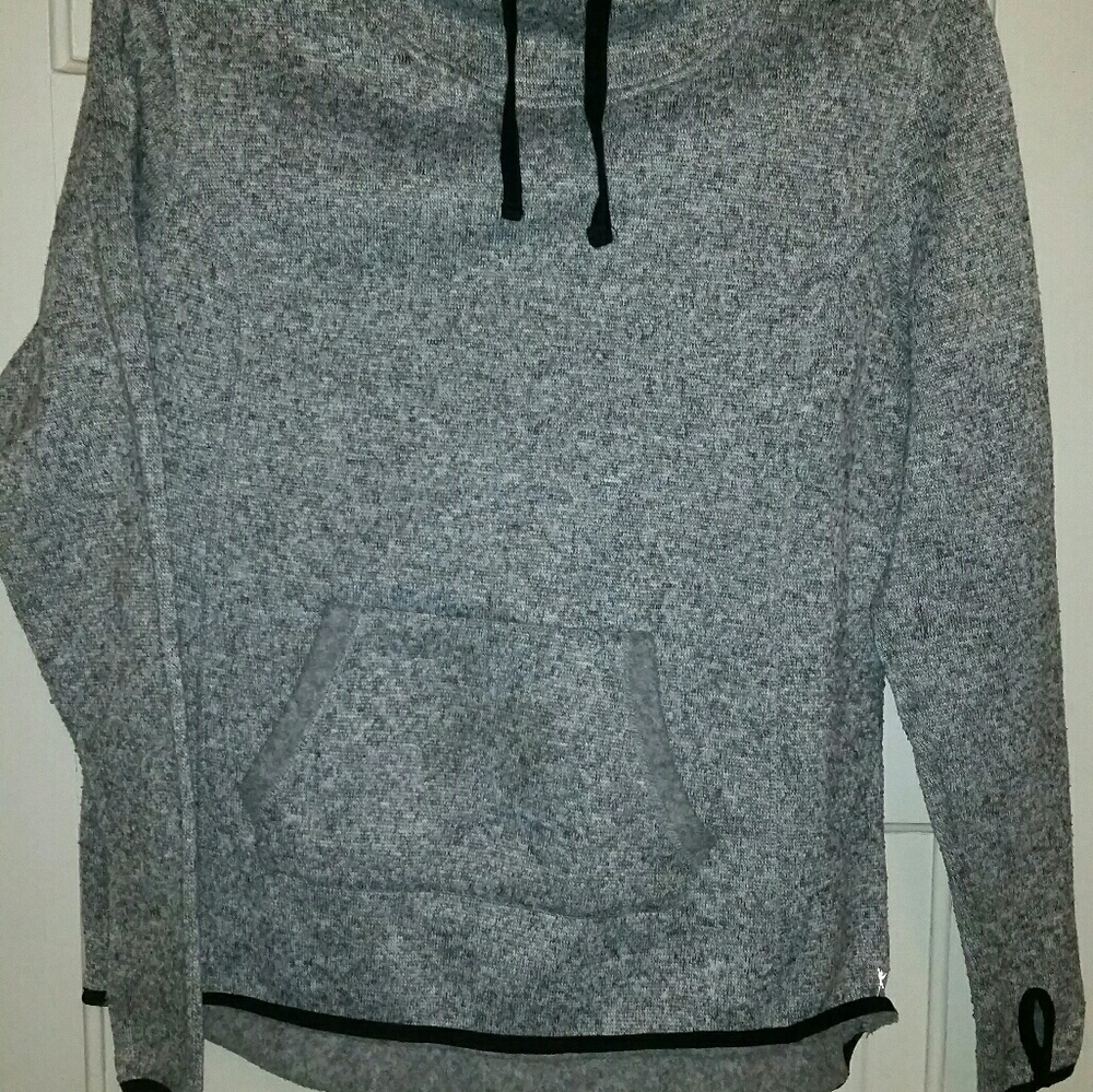 Sweat shirt